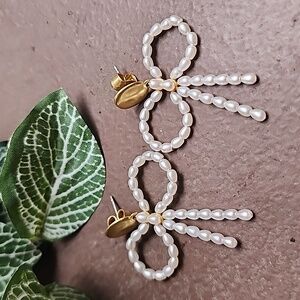 Madewell Gold and White Bow Earrings